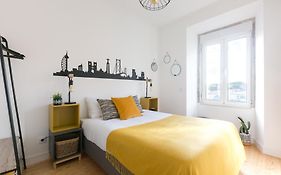 Magnificent Flat With Spectacular Views In Graca